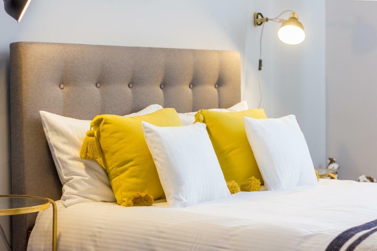City Chic 3 Bedroom Apartment Cluj-Napoca Ngoại thất bức ảnh